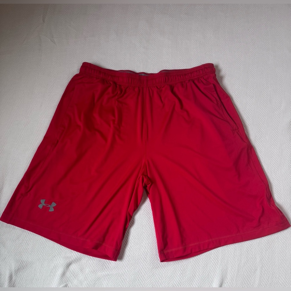 Men’s Under Armour Red with Gray Accents Performance Athletic Shorts Size - XL